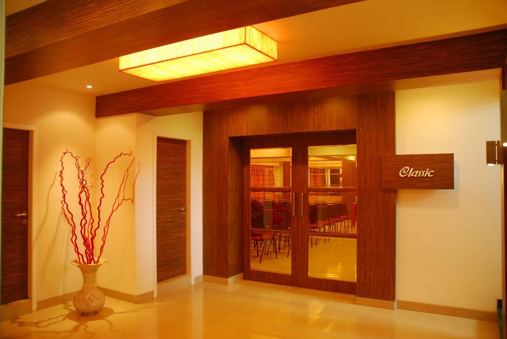 Hotel Mourya Residency Thane Exterior photo